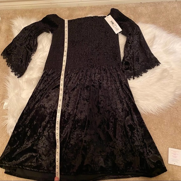 Kobi Halperin Strapless Smocked Crushed Velvet Black Lace Sleeve Dress Small NWT - Picture 13 of 17